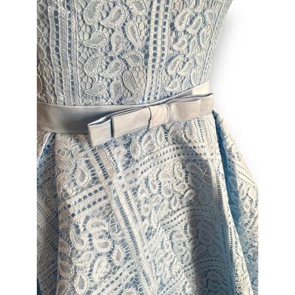 NWOT * A-line Midi Dress with Paisley Lace Design - Picture 5 of 6